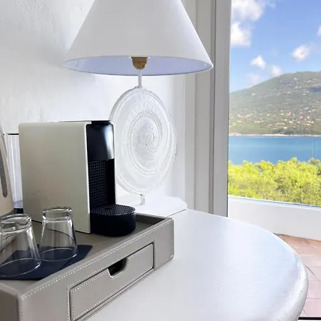 A'mare Corsica I Seaside Small Hotell 4*